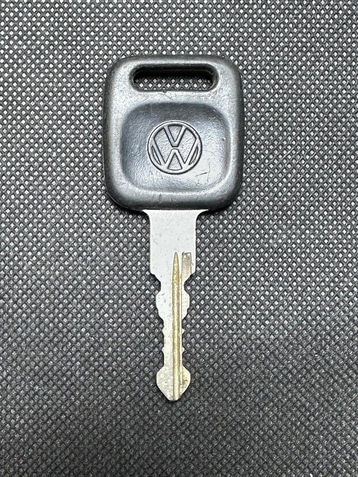 Винтажный ключ серии Volkswagen VB 3808 VW логотип поздний жук кролик Scirocco - Изображение 2 из 4