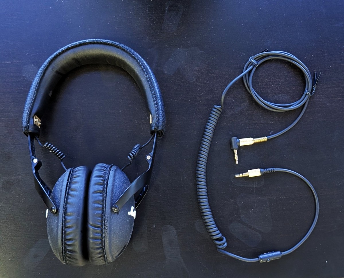 Marshall Monitor I Black Over-Ear Headphones – 1st Gen Studio