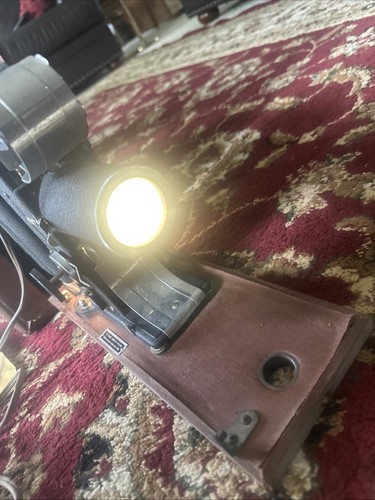 Illustravox Standard Filmprojektor Plattenspieler Magnavox 40er Jahre getestet funktioniert! - Bild 9 von 19