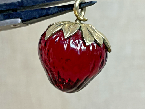 Vtg MFA 24K Vermeil Strawberry Pendant Ruby Pairpoint Glass 925 Sterling - Picture 2 of 9