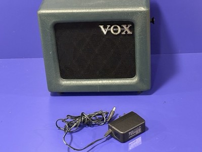 VOX MINI3 Modeling Combo Amp with Power Cord. Battery-Capable