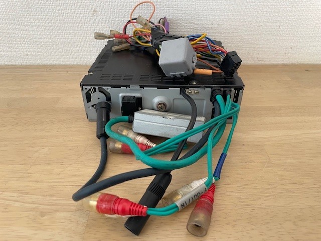 希少 ALPINE CDA-7895J CD/MP3 プレーヤー 配線付き ALPINE CDA-7895J 1DIN Car Audio CD Player AUX MP3 Operation
