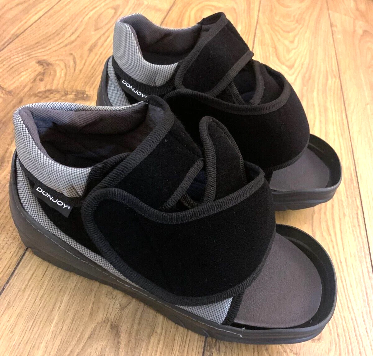 2 x DONJOY Podalux II Post surgery foot sandals Both Size M