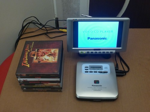Panasonic Portable Video CD VCD Player + 8 Video CDs + 7" LCD Monitor TV - Picture 2 of 12