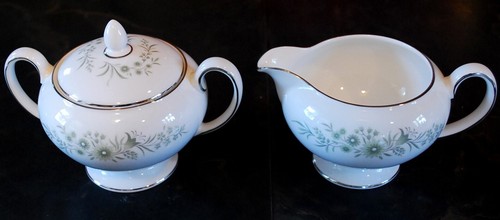 Wedgwood WESTBURY Tea Set For 7 (23 Pc) Cups, Saucers Plates + Creamer & Sugar - Picture 14 of 22
