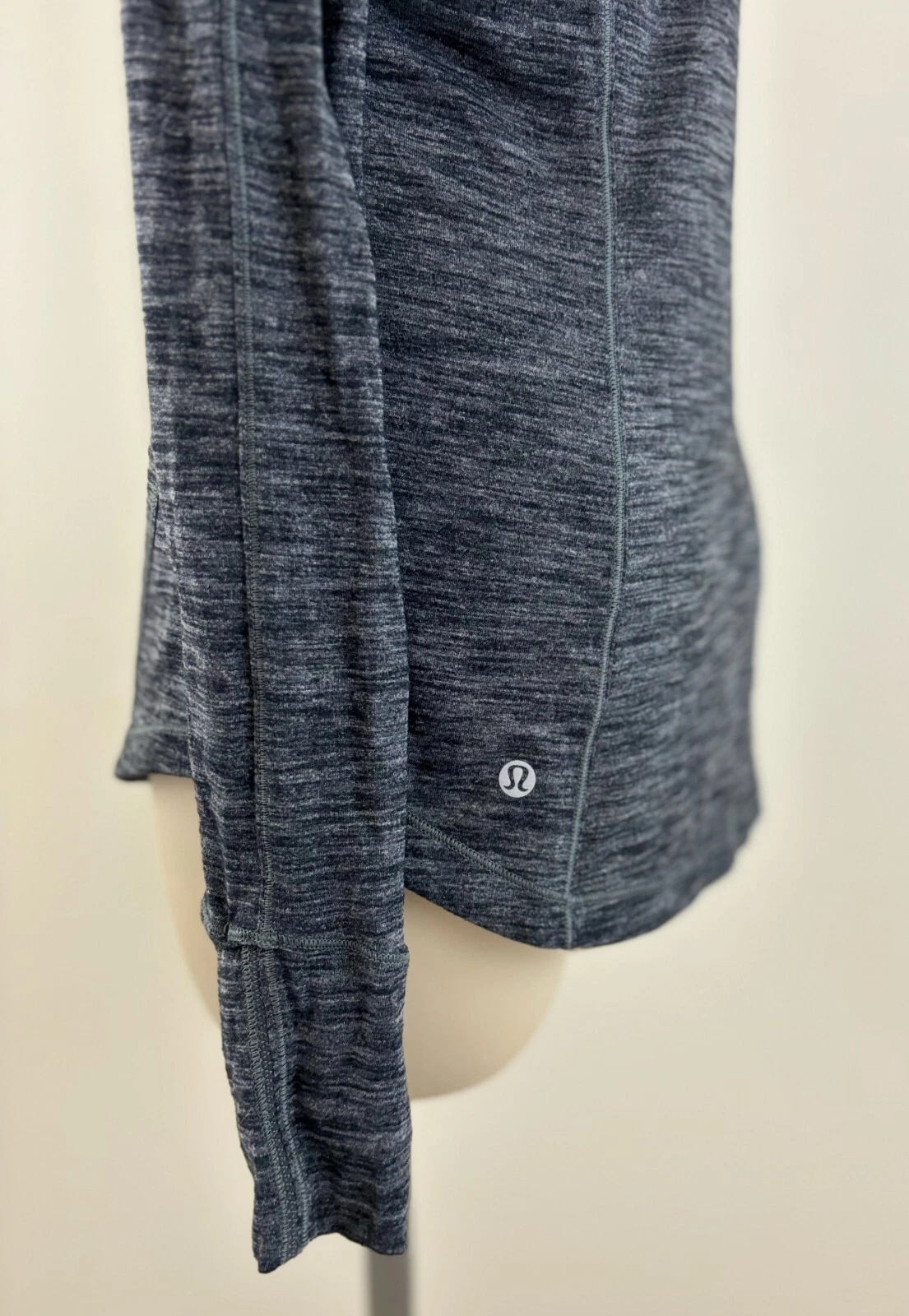 lululemon 5 mile heathered thumbhole long sleeve stretch shirt