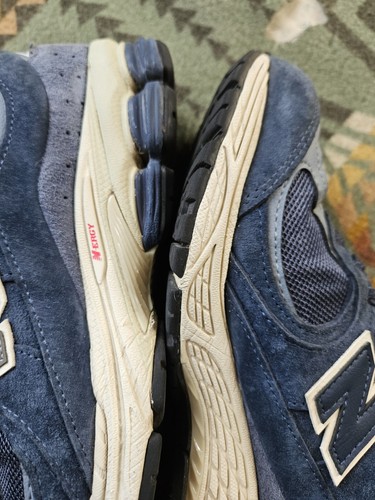 New Balance 2002R Gore Tex Navy Arctic Gray Sneakers Size 9 - Picture 6 of 23