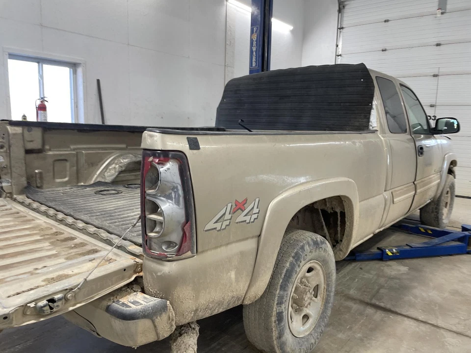 Used A/C Selector Switch fits: 2004 Chevrolet Silverado 2500 pickup w/AC manual Foto 4 de 4