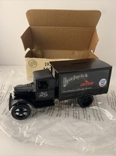 Ertl 1931 Hawkeye Motor Truck Bank