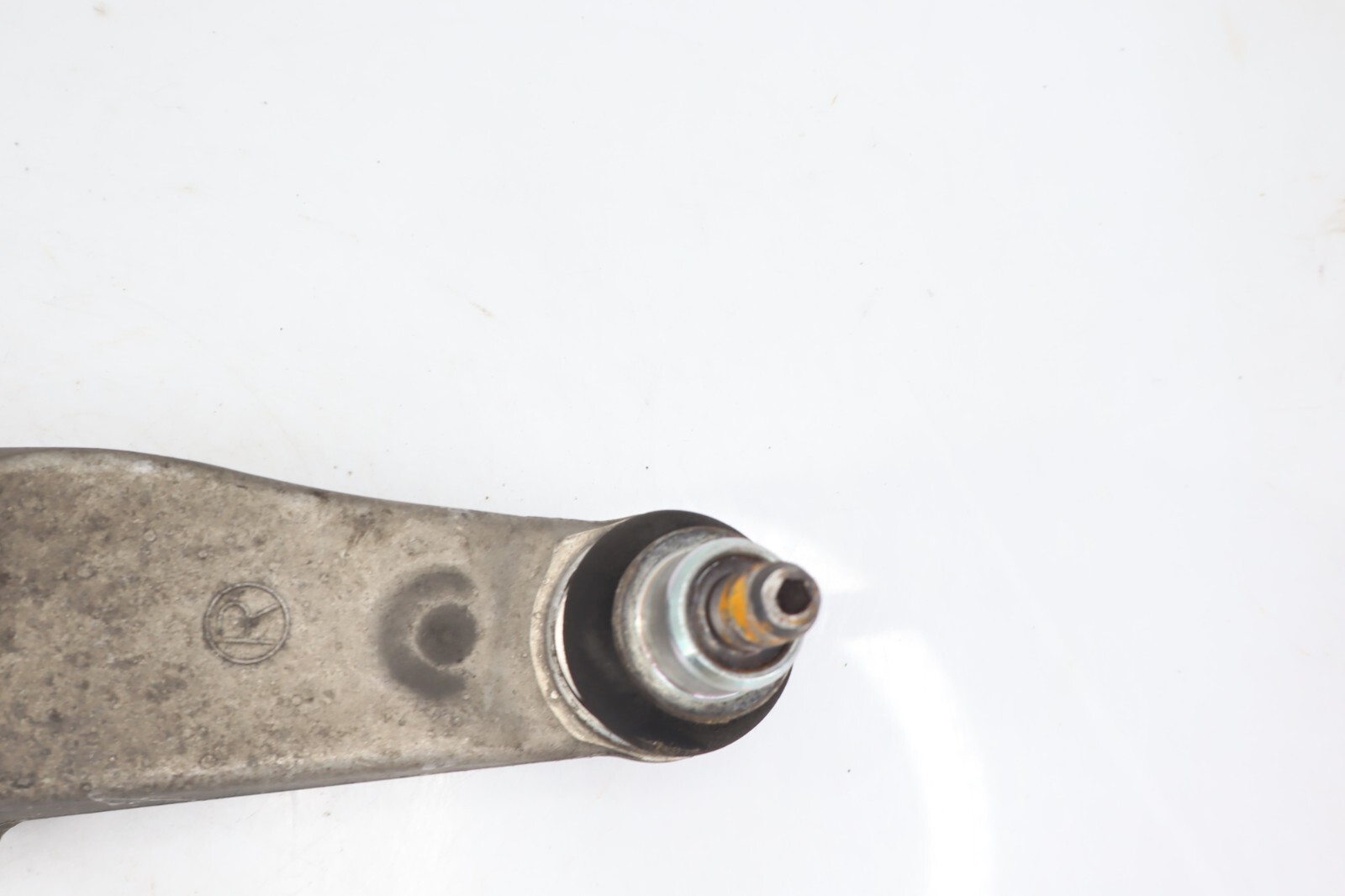 14-16 Maserati Quattroporte M156 SQ4 Front Right Side Lower Control Arm OEM 32k