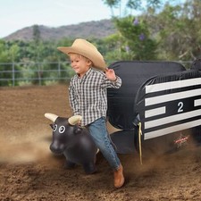 Big Country Toys Lil’ Bucker Bull & PBR Bucking Chute Juego de Juguetes para Niños, Rodeo Ri...