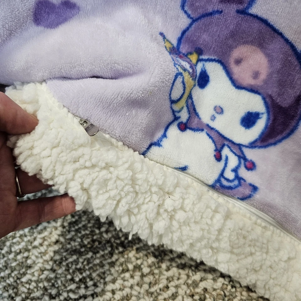Manta nórdica Sanrio Hello Kitty Kuromi tamaño doble forrada Sherpa nueva sin etiquetas Foto 4 de 4