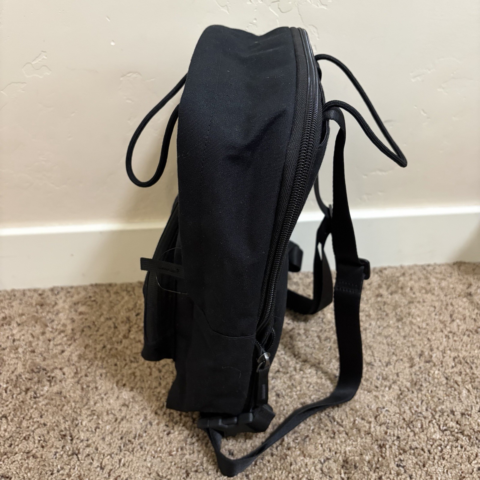 NIKE Tanjun Mini Backpack Black - image 3