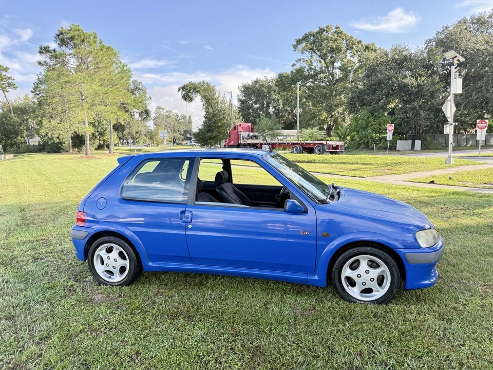 Peugeot 106 106 GTI 1998 Foto 4 de 4