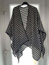Dogtooth cape/poncho one size TU