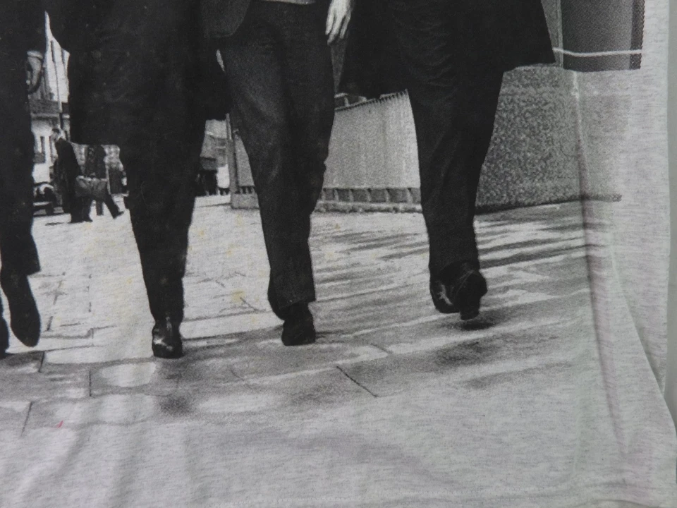 Camiseta De Colección Años 90 1997 EE. UU. Adulto XL Gris The Beatles Estampado Completo AOP On Air BBC Foto 3 de 4