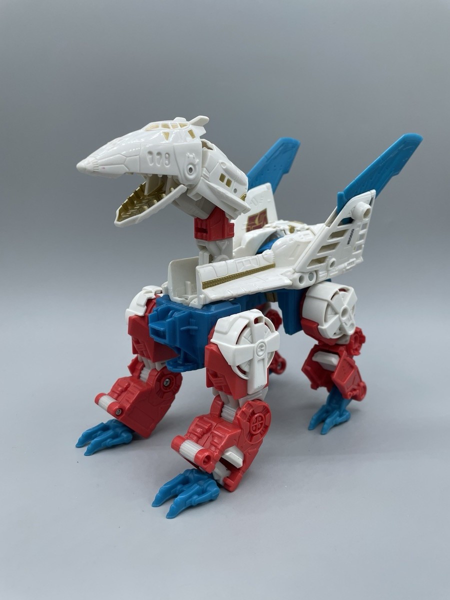 Hasbro Transformers Sky Lynx Combiner Wars Voyager Class