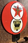 VINTAGE ￼￼TEXACO ETHYL GASOLINE STAR 5” PORCELAIN GAS OIL PLATE TAG TOPPER SIGN — photo 2