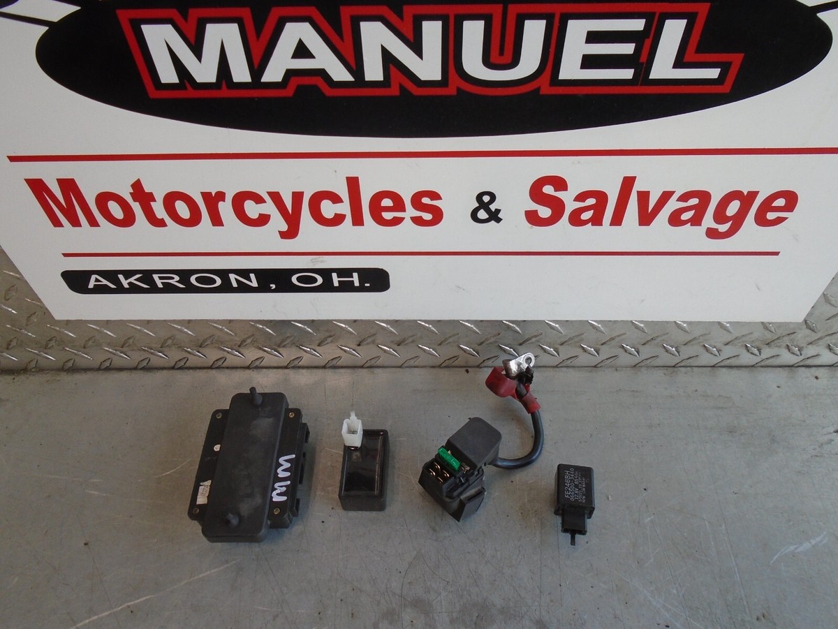 1998 KAWASAKI NINJA ZX6R OEM FUESBOX & RELAYS 26021-0070 | eBay