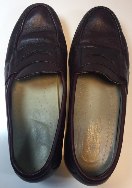 rockport vibram sole shoes