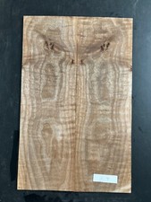 RZEŹBA GITAROWA/DROP TOP LUTHIER DREWNO CLARO ORZECH WŁOSKI 22X14X.25" #1139
