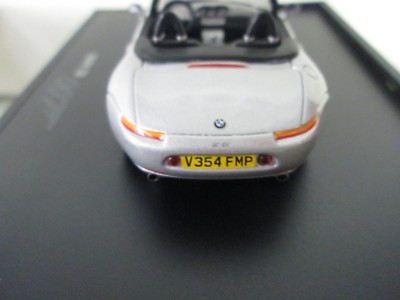 Minichamps BMW Z8 1:43 Dealer Edition James Bond 007 Edition | eBay