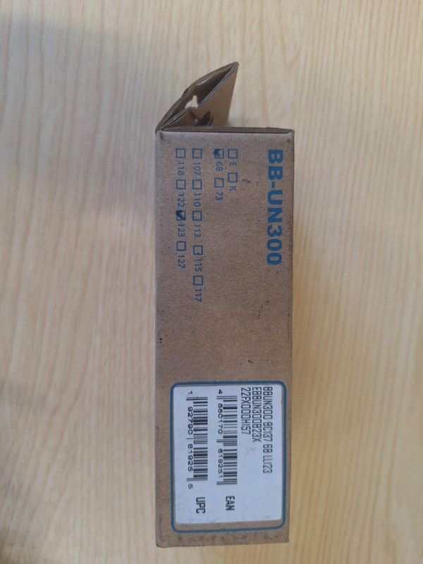 Shimano BBUN300  Square Taper Bottom Bracket 68 - 123mm