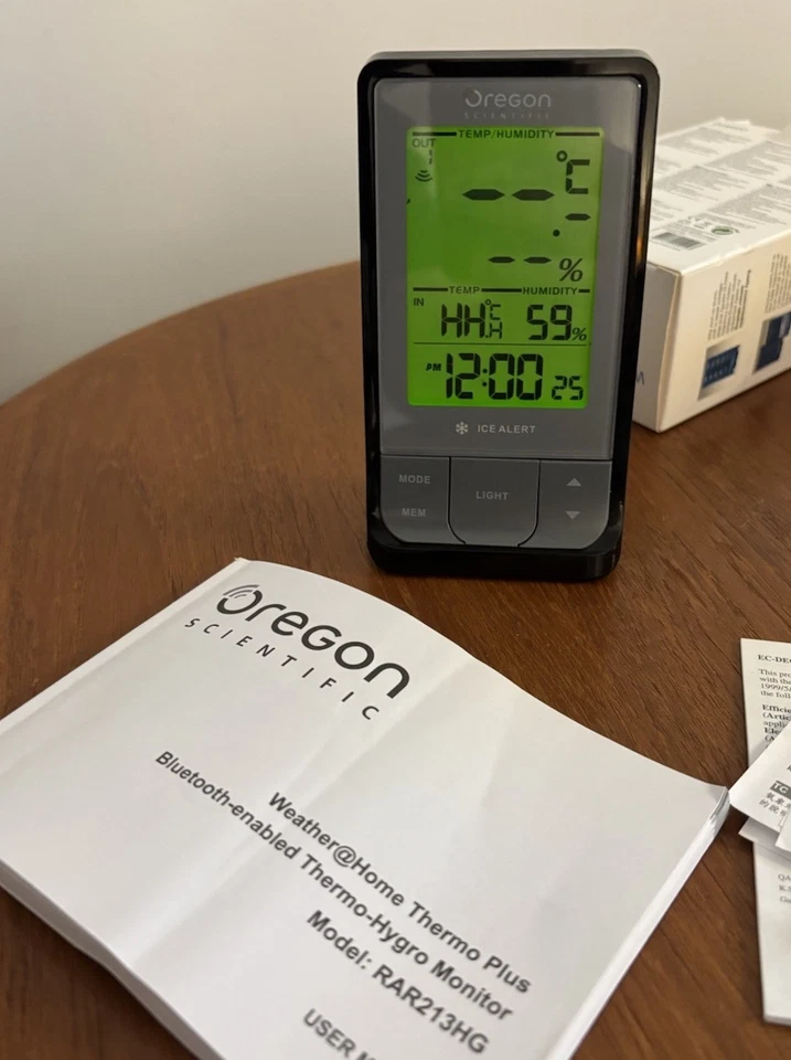 Oregon Scientific Weather Forecast Station RAR213HG - Main Unit Only No Sensor - Image 2 of 2