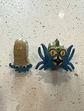 Pokémon Omastar + Omanyte  TOMY Figure Nintendo CGTSJ Authentic