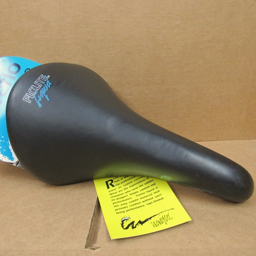 NOS Viscount Waveflo Professional Saddle w/Flolite Liquid..Black w/Blue Accents - Picture 12 of 17