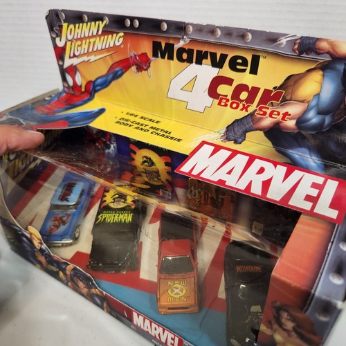 Johnny Lightning MARVEL (4) Car Boxed Collector Set Spiderman/Wolverine 2002 - Picture 5 of 9