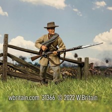 W.Britain 31366 Confederate Infantry in Frock Coat Reaching for Cap Britains 