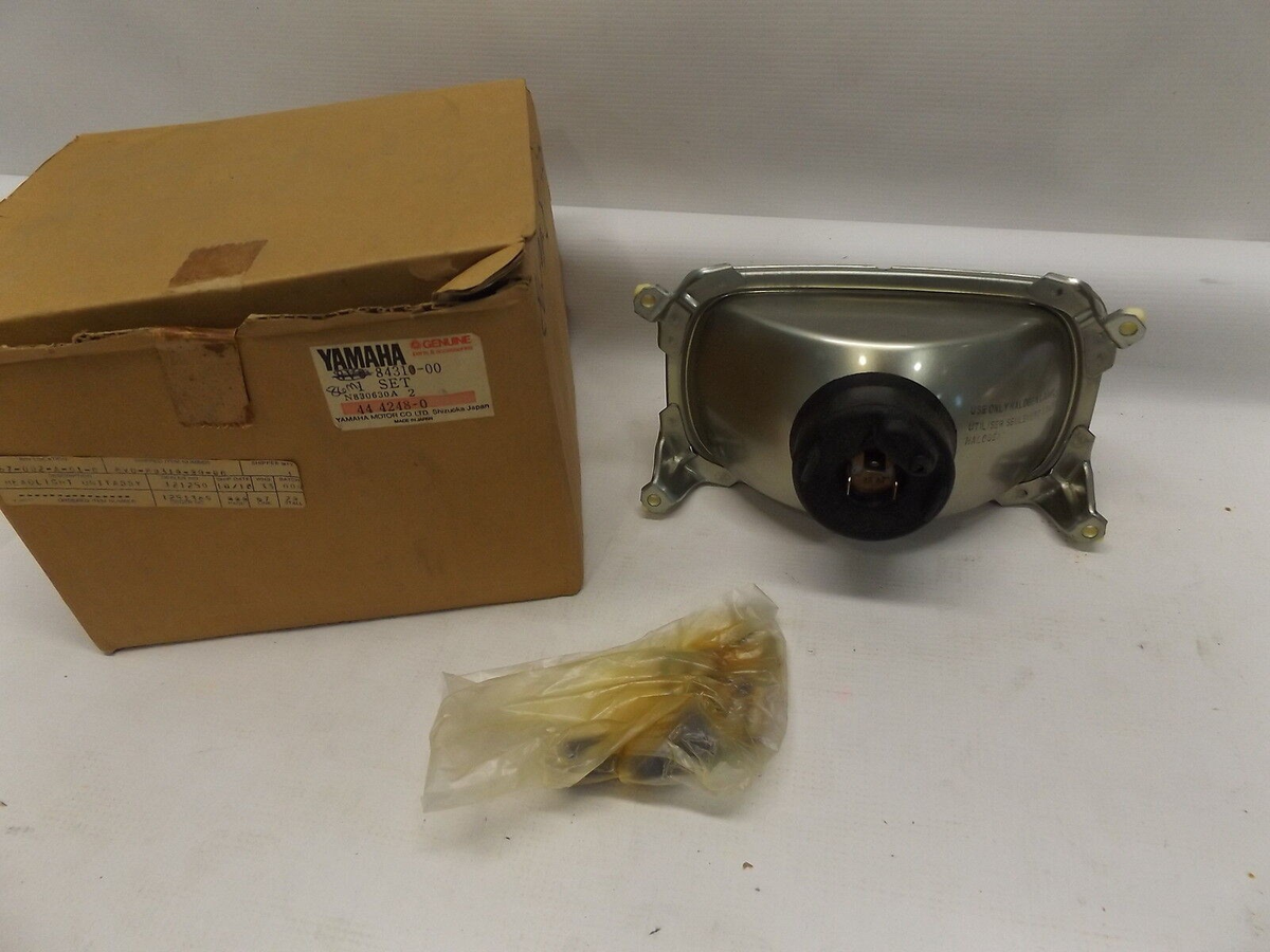 Yamaha NOS OEM Headlight Housing 8V0-84310-00-00 Phazer Exciter