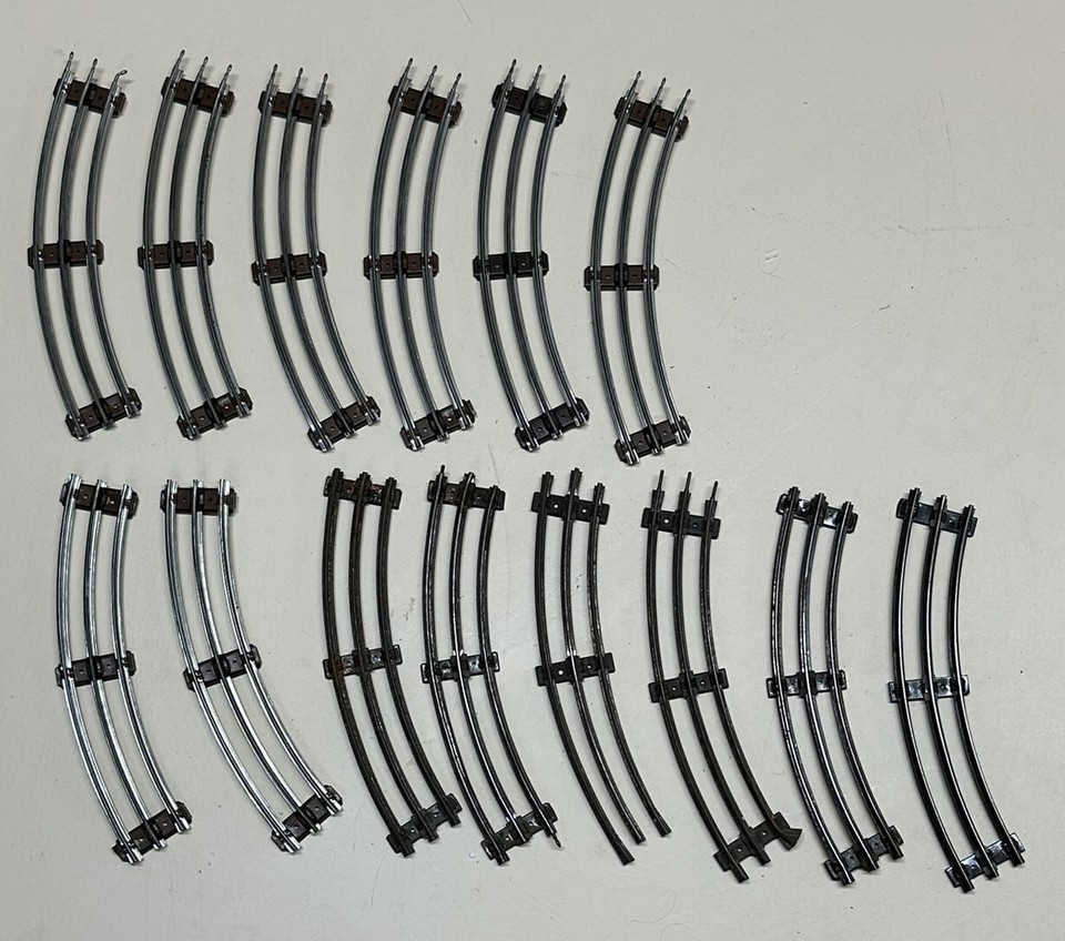 Vintage 19501980s Curved Track Sections for Lionel Trains 48