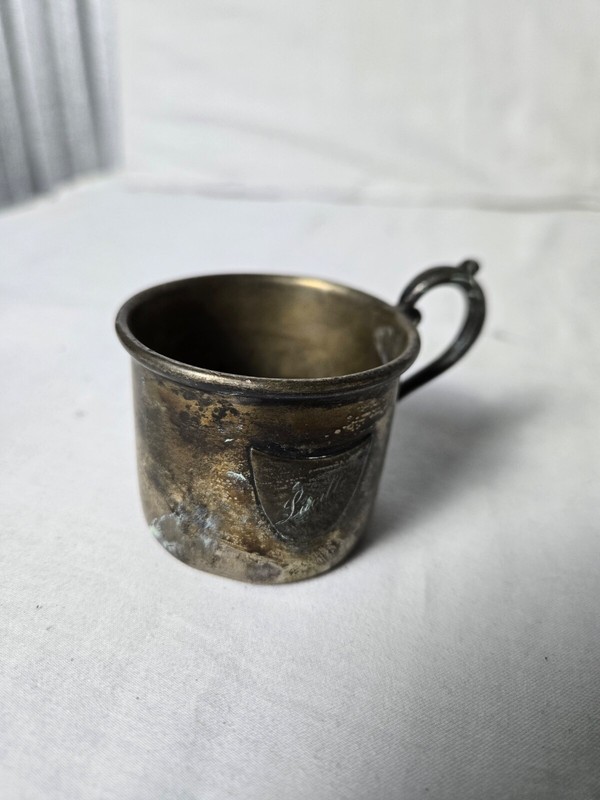 Vintage Silver-Plated Embossed Baby Toddler Cup with Engraved Ornate Handle 640