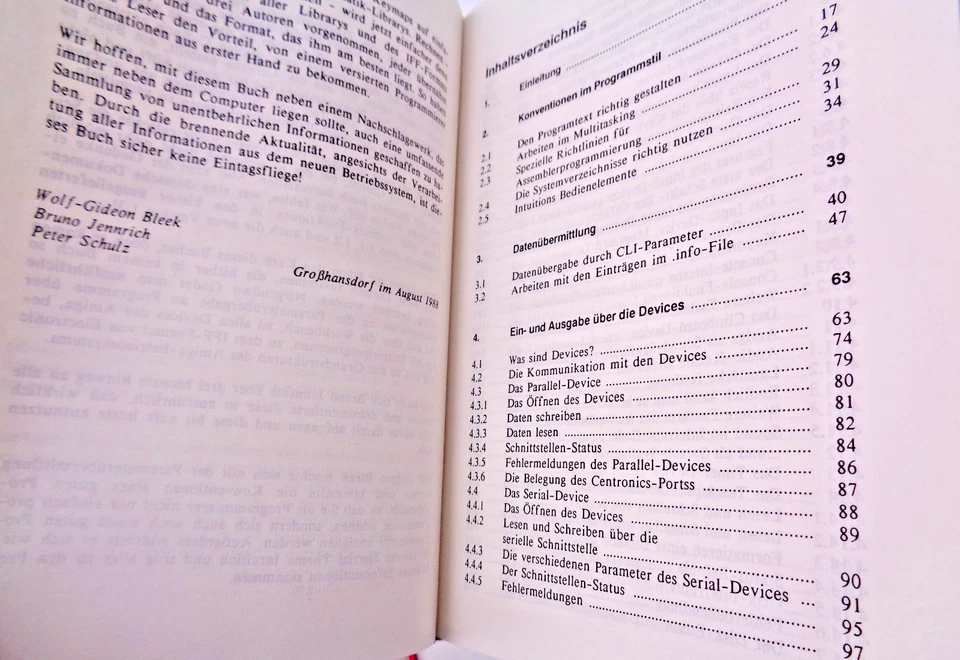 COMMODORE AMIGA -- INTERN BAND 2 (DATA BECKER  - BUCH) #2DE - Bild 2 von 4