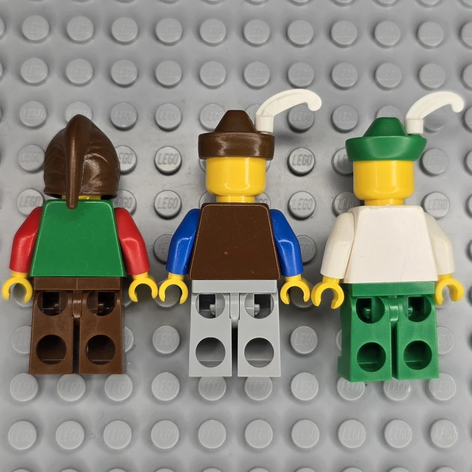 Lego Castle Forestmen Minifigures Lot CAS006/286 CAS010 CAS319 Forestman - Image 3 of 4