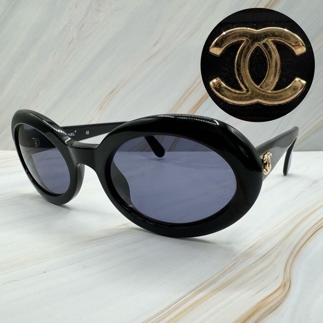 Chanel Coco Mark Black Gold Metal Frame Sunglasses