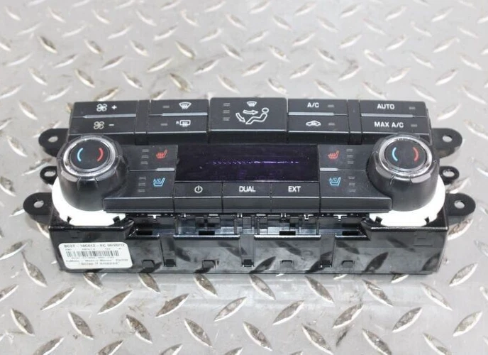 Ford F250SD F350SD F450SD 2011-2012 AT AC calefacción control de temperatura original OEM Foto 3 de 4