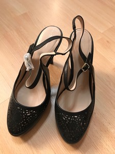 rockport black heels