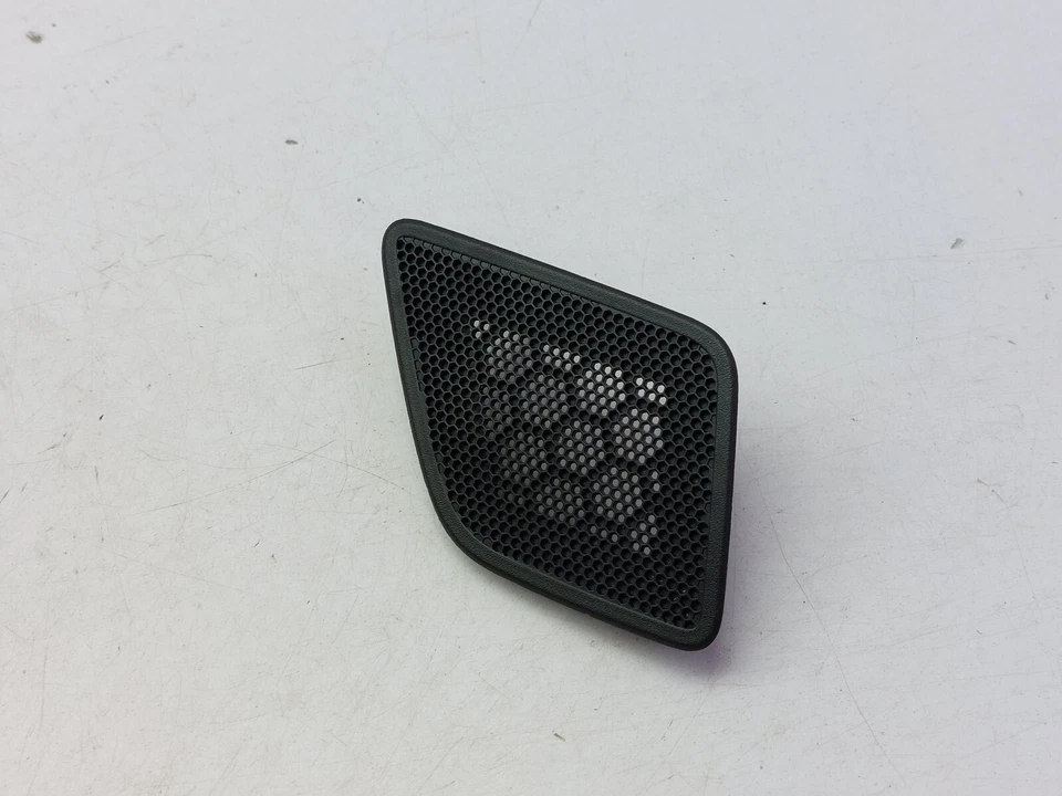 RENAULT MEGANE MK4 TWEETER SPEAKER TRIM COVER 2016 281C21659R - Image 2 of 4