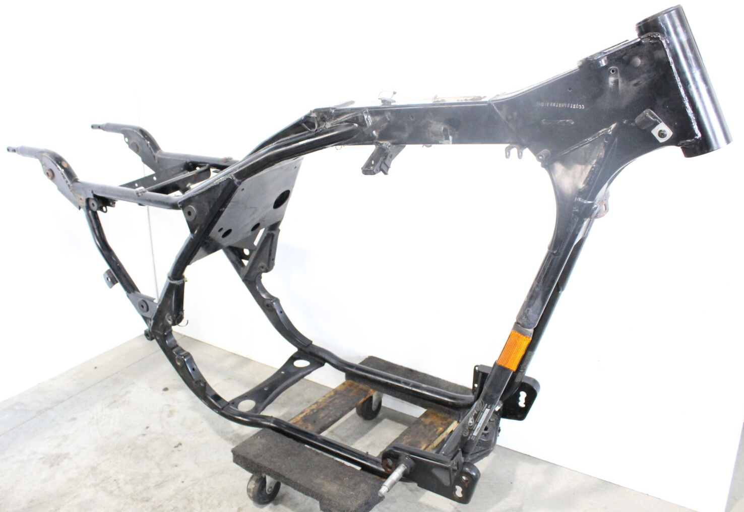9798 1998 Harley Davidson Road King Touring Frame Chassis 4790097A KY