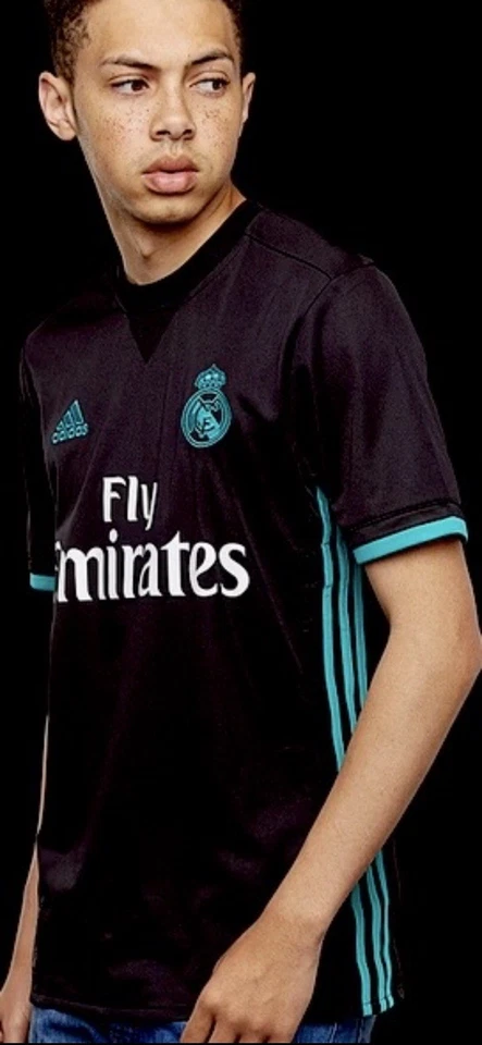 Camiseta de futebol masculina Real Madrid XL Adidas 2018 *AUTÊNTICA • NOVA COM ETIQUETAS!!! - Imagem 2 de 4