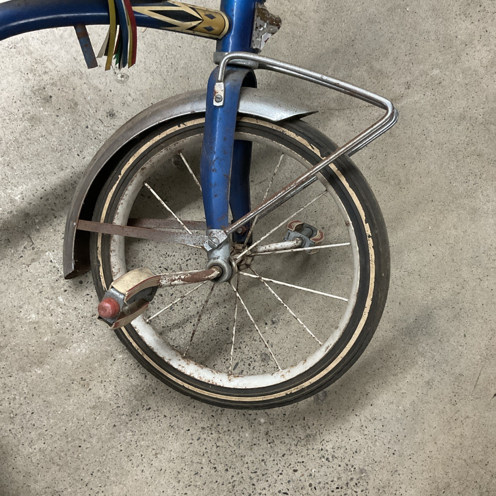 Troxel Tricycle Vintage Blue Frame White Seat Chrome Handlebars & Fenders Used