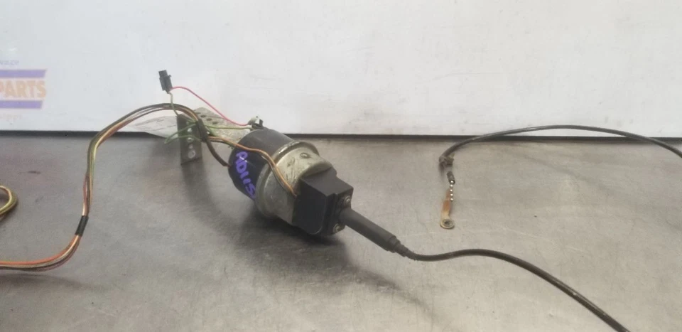 Volkswagen Vanagon 1987 conjunto de actuador de control de crucero MT 2,1 L Foto 4 de 4