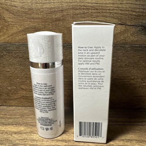 Nassifmd Nassif Md siero trattamento collo e decollete antietà 1 fl oz - Foto 2 di 5