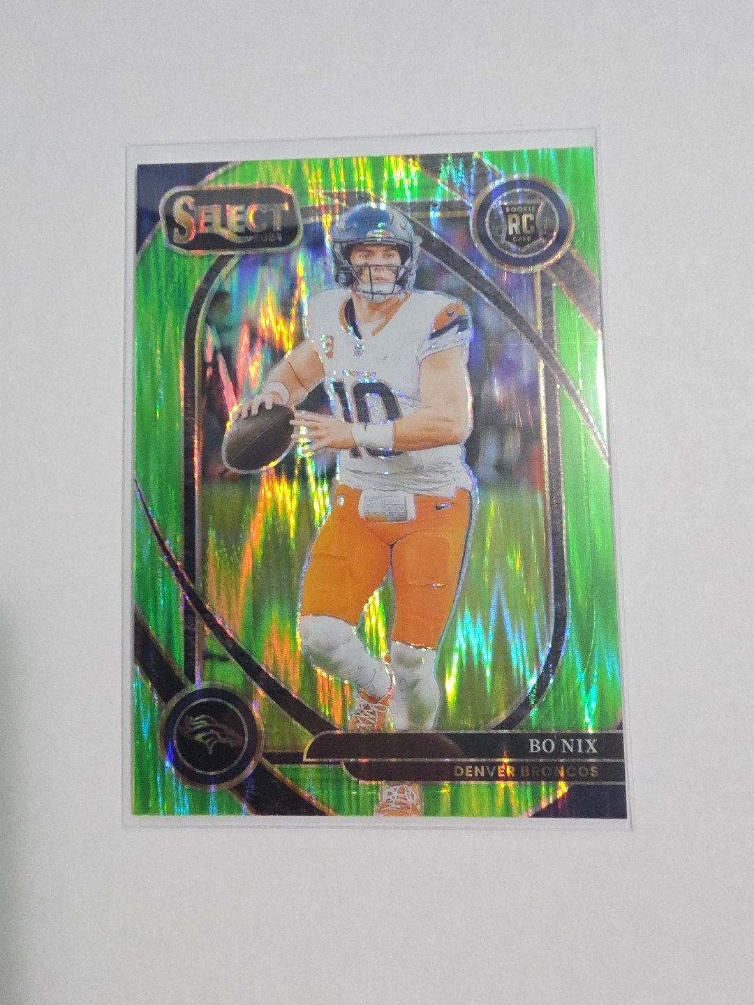 2024 Panini Select - Club Level Bo Nix #221 Neon Green Shock Prizm /499 (RC)