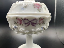 Vintage Westmoreland Milk Glass Hand Painted Roses Bows Candy Dish Covered