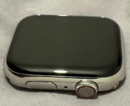 Apple Watch Hermes Series 9 45mm - Bild 11 von 11
