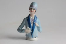 Art Deco porcelain half-figure of a flapper woman (71191)